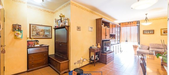 4 bedrooms Apartment in Saluzzo, Italy No. 371531 3