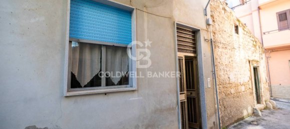 3 bedrooms House in Scicli, Italy No. 83791 3