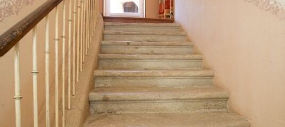 Casa de 6 dormitorios en Narbonne, France No. 297916 4