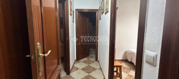 3 bedrooms Apartment in Cordoba, Spain No. 154188 12