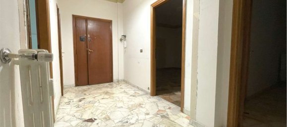 4 bedrooms Apartment in Sesto Fiorentino, Italy No. 328873 32