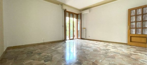 4 bedrooms Apartment in Sesto Fiorentino, Italy No. 328873 5