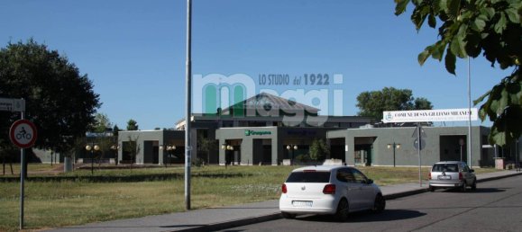 5 rooms Commercial property in San Giuliano Milanese, Italy No. 138184 9