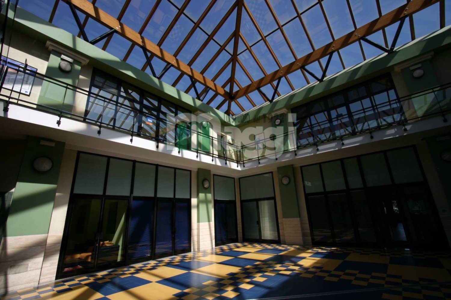 5 rooms Commercial property in San Giuliano Milanese, Italy No. 138184