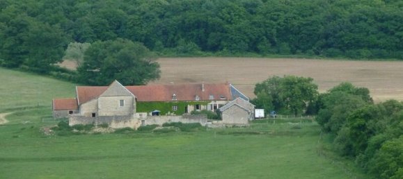 8 bedrooms House in Cote-d'Or, France No. 327292 2