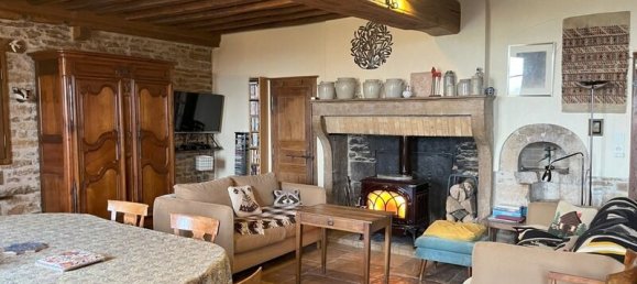 8 bedrooms House in Cote-d'Or, France No. 327292 7