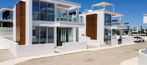 4 chambres Maison à Paralimni, Cyprus No. 7136 6