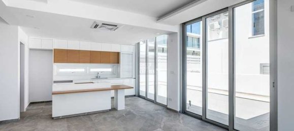 4 chambres Maison à Paralimni, Cyprus No. 7136 10