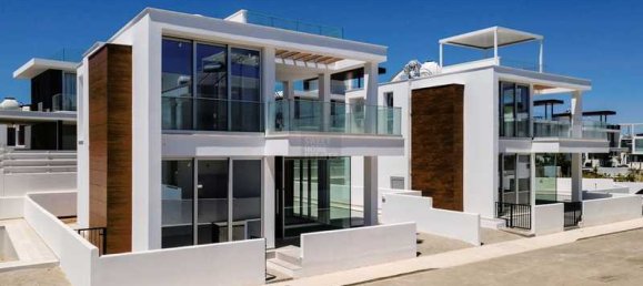 4 chambres Maison à Paralimni, Cyprus No. 7136 9