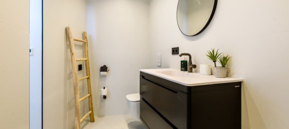 7 bedrooms Villa in Marbella, Spain No. 33851 16