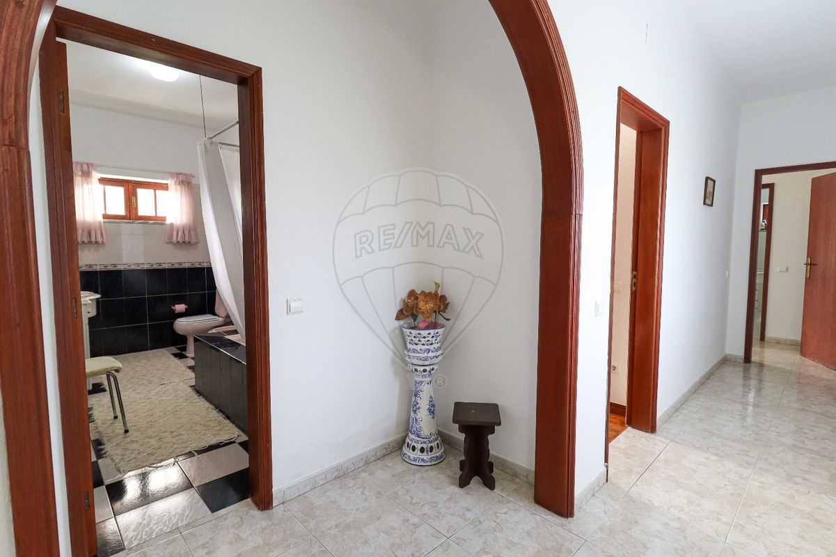 Дом с 4 спальнями в Аррифана, Португалия № 32620