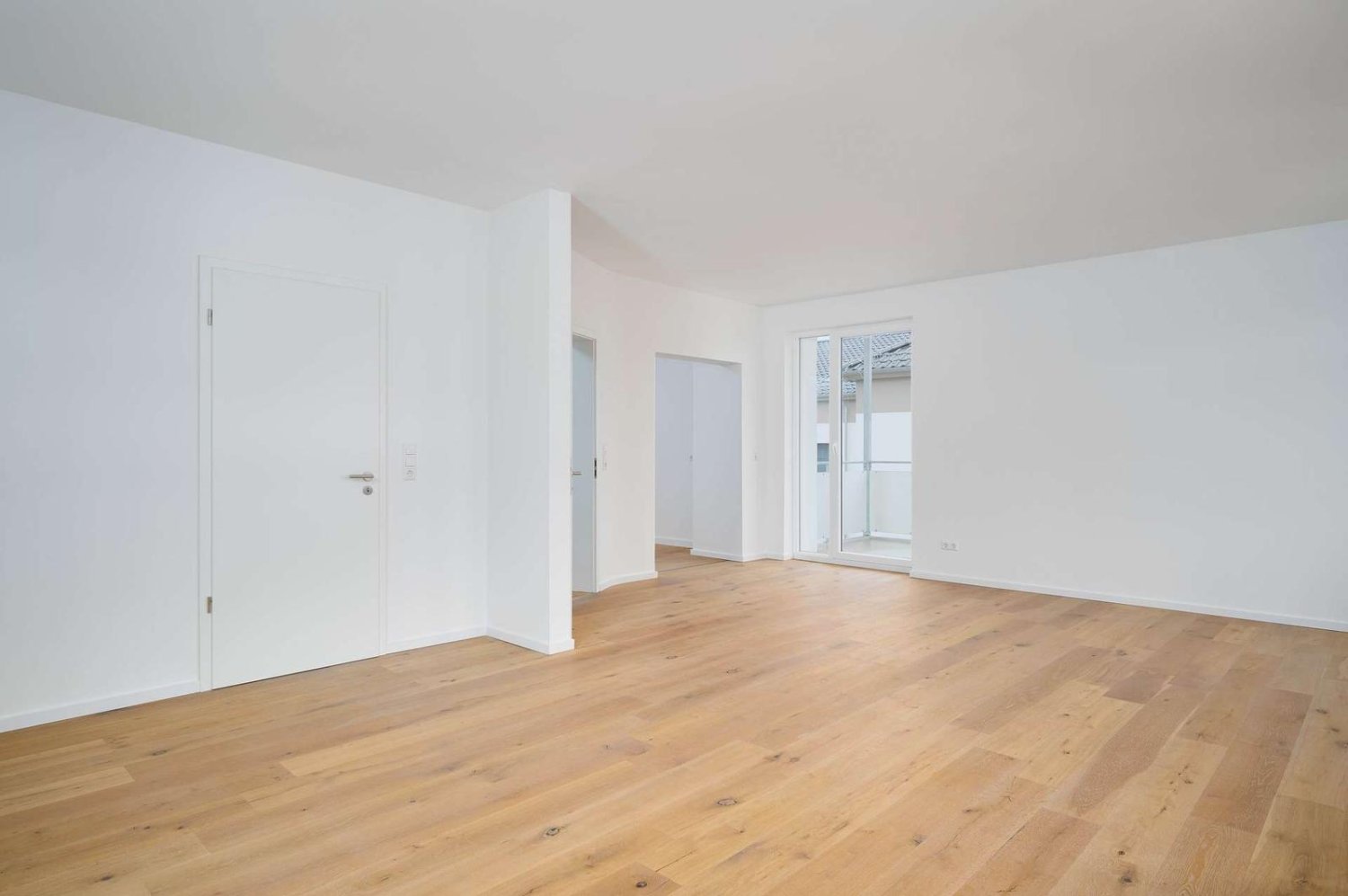 Квартира с 5 комнатами в Лейпциг, Германия № 262716