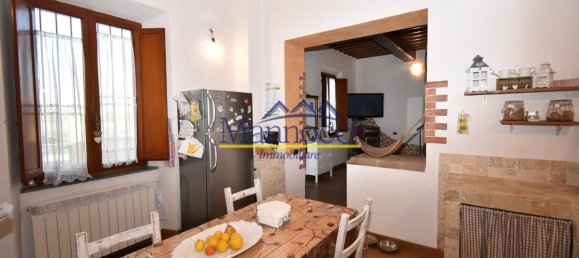 4 bedrooms House in San Giuliano Terme, Italy No. 325921 15