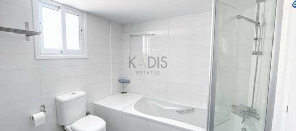 3 bedrooms House in Germasogeia, Cyprus No. 15262 8