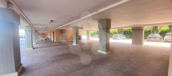 Квартира с 3 комнатами в Бари, Италия № 35418 5