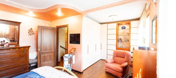 3 Schlafzimmer Villa in Segrate, Italy, Nr. 363781 32