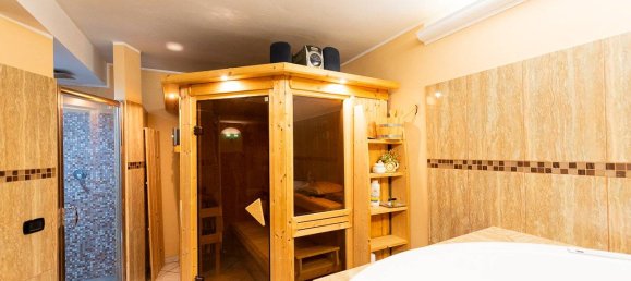 3 Schlafzimmer Villa in Segrate, Italy, Nr. 363781 48