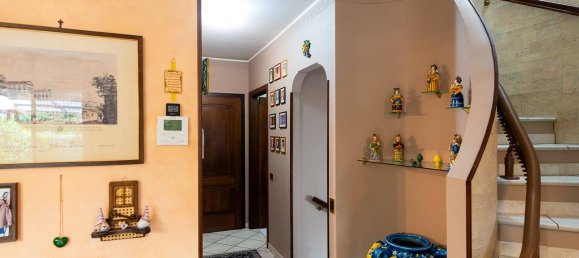 3 Schlafzimmer Villa in Segrate, Italy, Nr. 363781 16