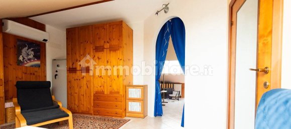 3 Schlafzimmer Villa in Segrate, Italy, Nr. 363781 39
