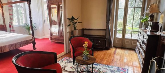 7 bedrooms Castles in Vendee, France No. 307068 21