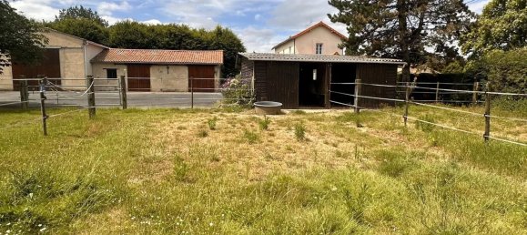 7 bedrooms Castles in Vendee, France No. 307068 23