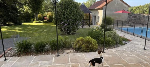 7 bedrooms Castles in Vendee, France No. 307068 16