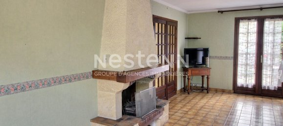 3 bedrooms Villa in Massy, France No. 165451 4