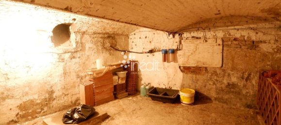 3 bedrooms Building in Lille, France No. 156764 4