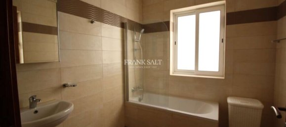 2 bedrooms Apartment in Sliema, Malta No. 9365 13