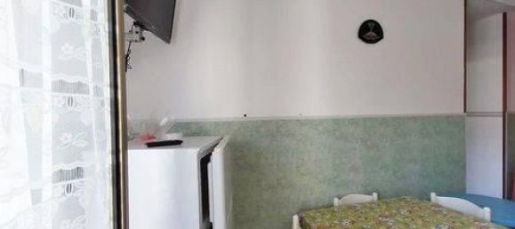 Квартира с 3 комнатами в Санта Мария дель Чедро, Италия № 133672 4