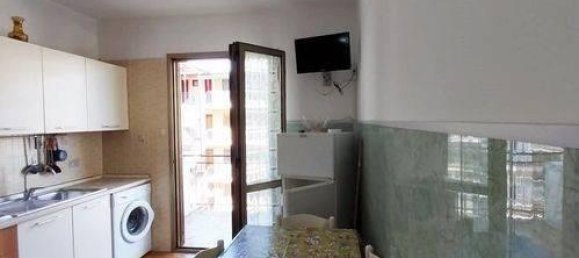 Квартира с 3 комнатами в Санта Мария дель Чедро, Италия № 133672 18