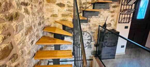 4 rooms House in Bagnone, Italy No. 169191 12