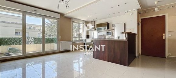 2 bedrooms Apartment in Rosny-sous-Bois, France No. 354420 2