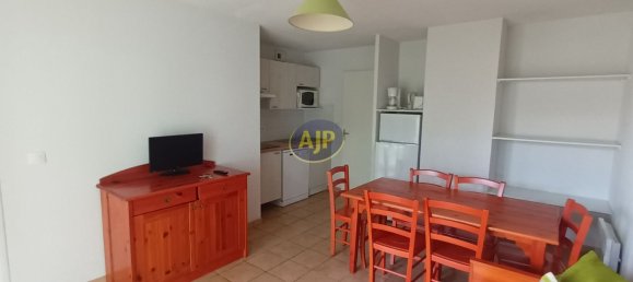 2 bedrooms Apartment in Soulac-sur-Mer, France No. 103106 2