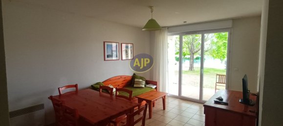 2 bedrooms Apartment in Soulac-sur-Mer, France No. 103106 3