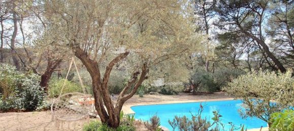 3 bedrooms House in Fuveau, France No. 289805 9