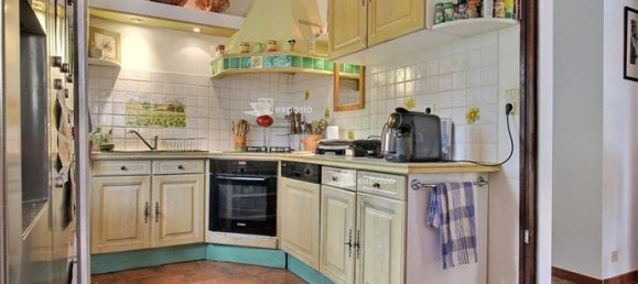 3 bedrooms House in Fuveau, France No. 289805 3