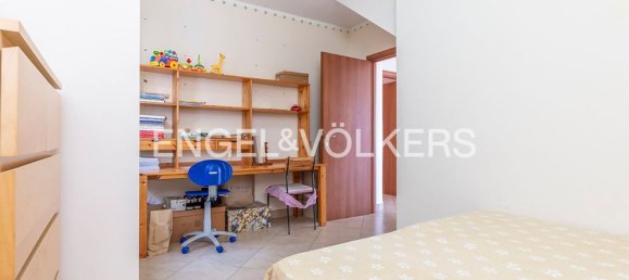 Вилла с 7 комнатами в Монте Порцио Катоне, Италия № 132377 22