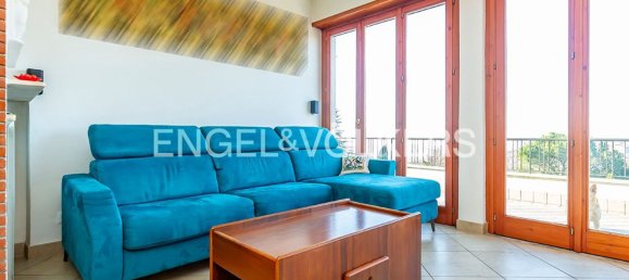 Вилла с 7 комнатами в Монте Порцио Катоне, Италия № 132377 8