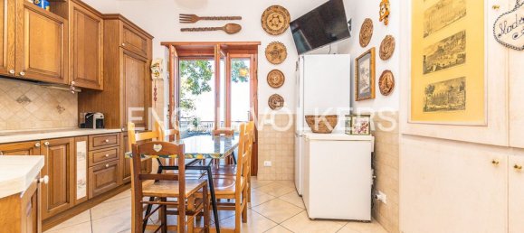 Вилла с 7 комнатами в Монте Порцио Катоне, Италия № 132377 26