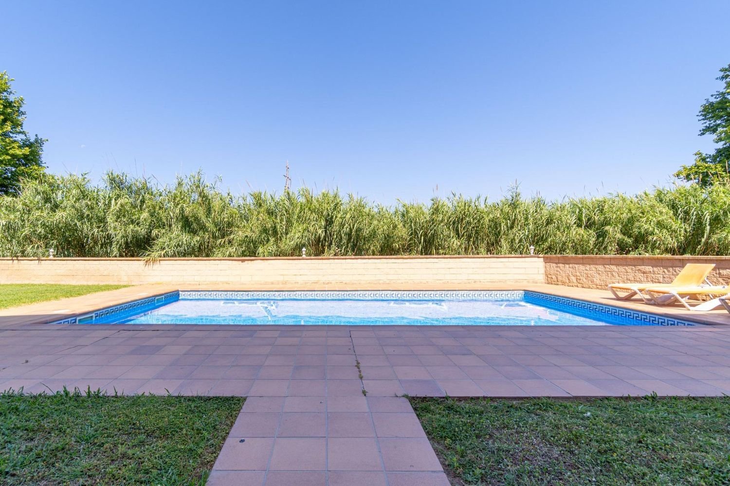 2 bedrooms Apartment in Girona, Spain No. 190274