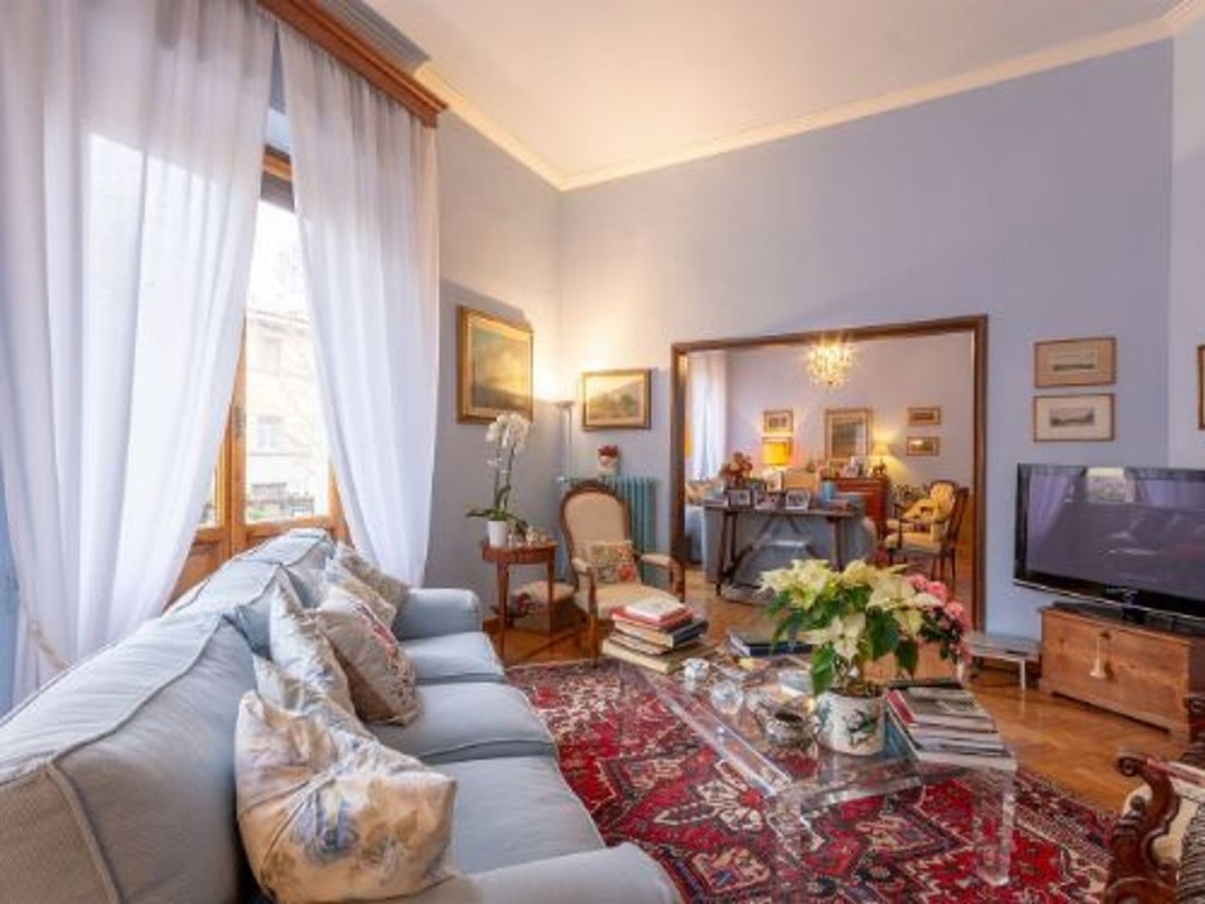 8 bedrooms Apartment in Florence, Italy No. 348213