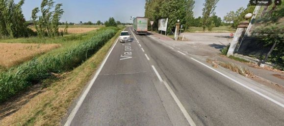 Apartamento de 3 divisões em Mirandola, Italy N.º 96027 7