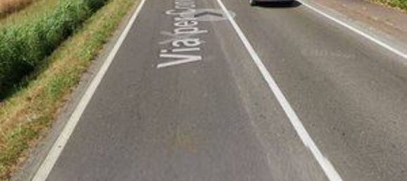 Apartamento de 3 divisões em Mirandola, Italy N.º 96027 18