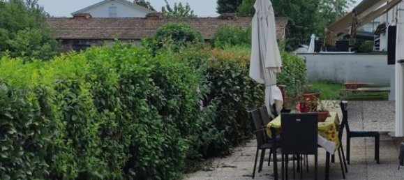 Casa de 9 habitaciónes en Montecchio Emilia, Italy No. 72613 2