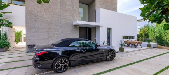 4 bedrooms Villa in Malaga, Spain No. 23993 31