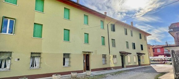 4-Zimmer Haus in Udine, Italy, Nr. 161054 2