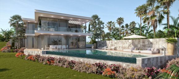 5 bedrooms Villa in Marbella, Spain No. 637 5