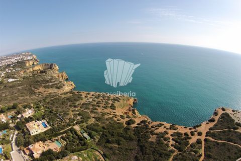  Land in Lagoa, Portugal No. 255605