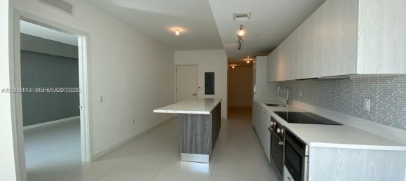 1 bedroom Commercial property for rent in Miami, Miami-Dade, Florida, USA № 614383 10